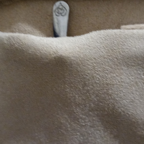 BRIGHTON 8" X 6.5" FLORAL CASE - Picture 11 of 11